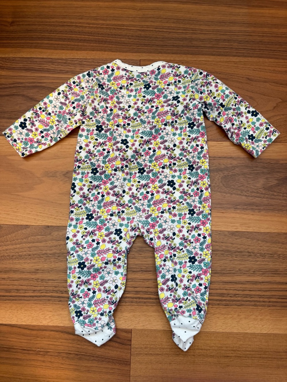 Jessica Simpson Floral Footed Sleeper, 3-6M - Picture 4 of 4
